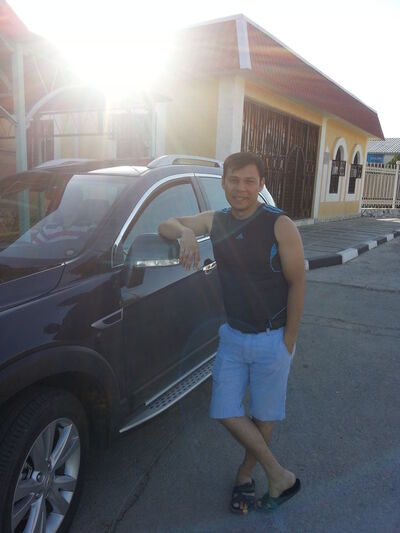  ,   Alex, 42 ,   