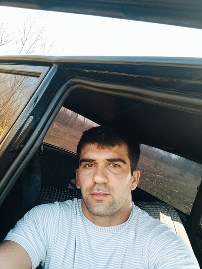  ,   Elnar, 25 ,   ,   