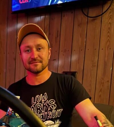  ,   Nikolai, 35 ,   ,   