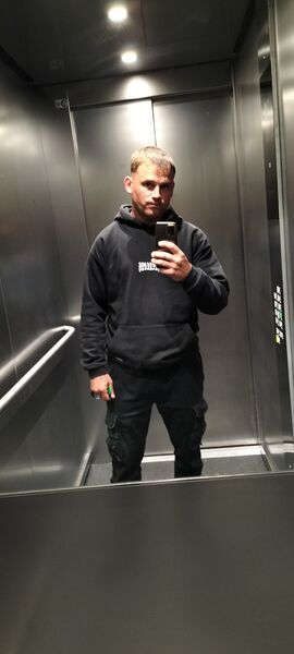  Reutlingen,   , 33 ,   , 