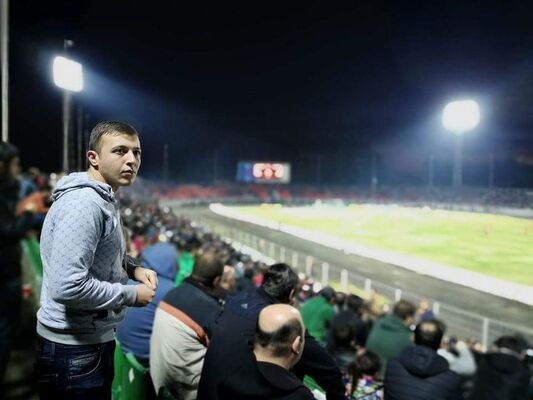  ,   Zvio, 35 ,   ,   , c 