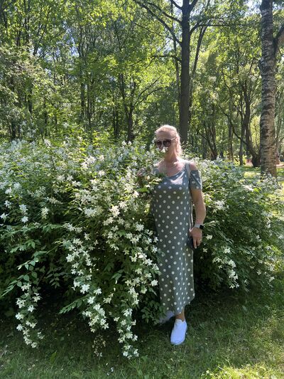  ,   Nadezhda, 54 ,   c , 