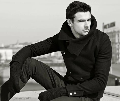  ,   Danil, 25 ,   ,   