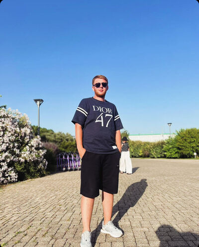  ,   David, 27 ,   ,   