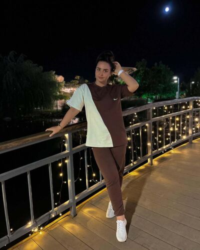  Kadikoy,   , 27 ,   ,   