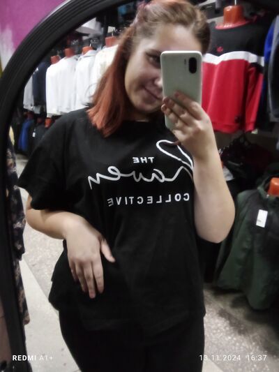  ,   Maria, 23 ,   