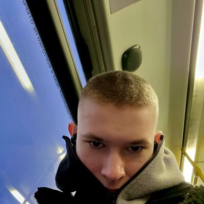  ,   Dmitry, 19 ,   ,   