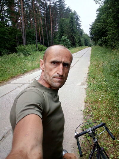  -,   Andriy, 47 ,   ,   , c 