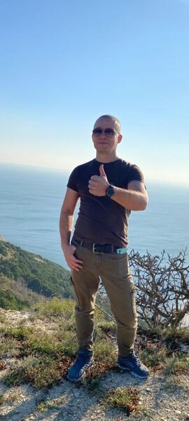  ,   Vladimir, 34 ,   ,   