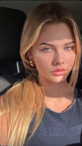  ,   , 22 ,   c 