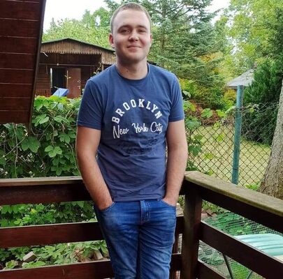 Bielany Wroclawskie,   Oleg, 30 ,   ,   , c , 