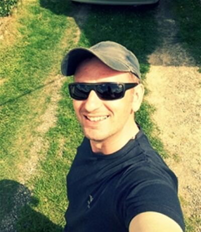  ,   Leo, 42 ,   ,   , c 