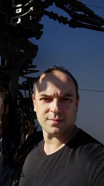  ,   Vadim, 49 ,  