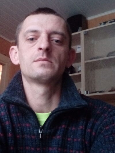  ,   Edgars, 41 ,   ,   , c , 