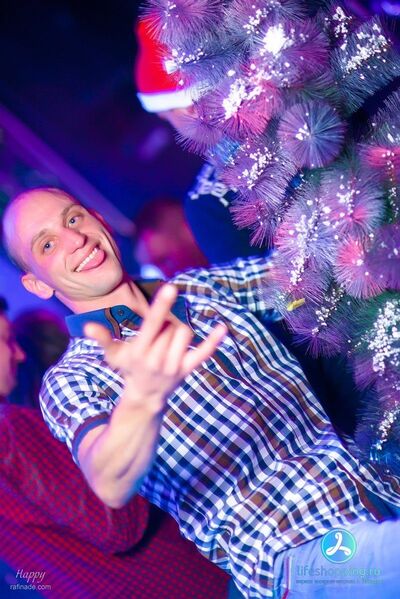  ,   Mikhail, 38 ,   ,   