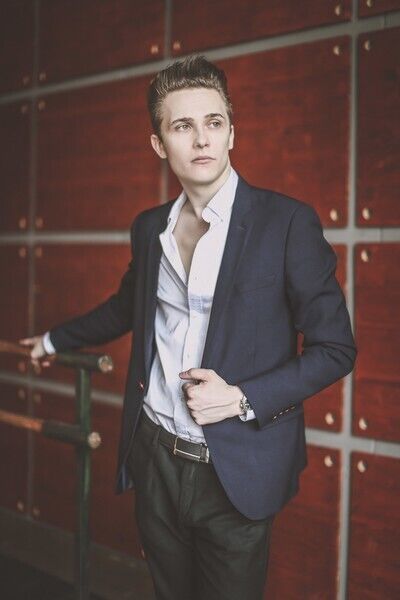  53935018  Romeo, 35 ,    