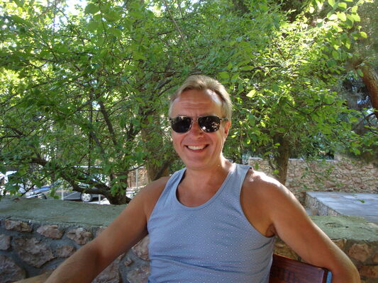  ,   Alexsandr, 59 ,   