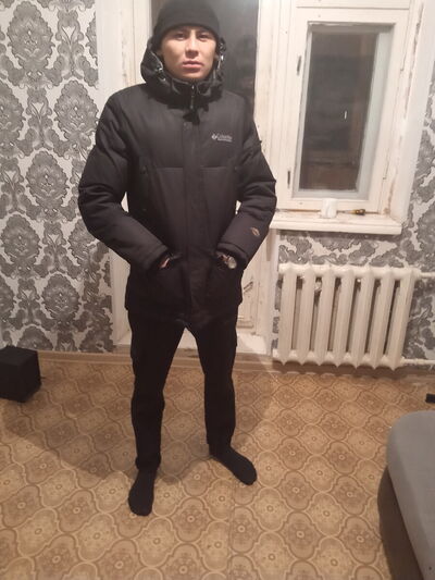  ,   Jjjj, 28 ,  