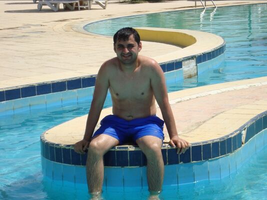  ,   Ruslan, 41 ,   ,   , c 