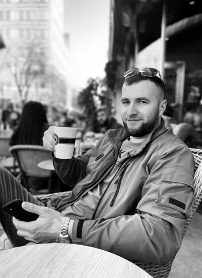  ,   Elvin, 34 ,   ,   