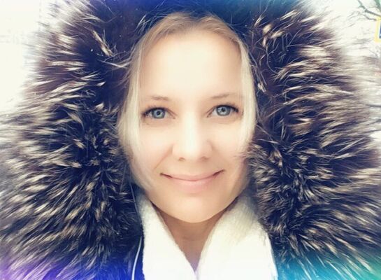  ,   Lora, 44 ,   ,   , c 