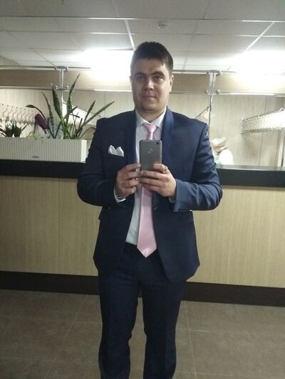  ,   Maikl Mayers, 32 ,   ,   , c 