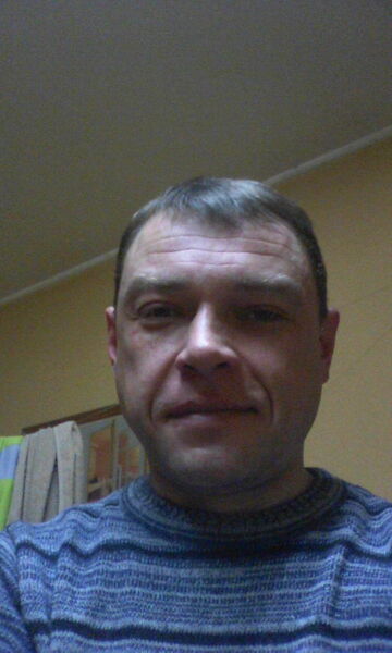  ,   Andrej, 48 ,     , c 