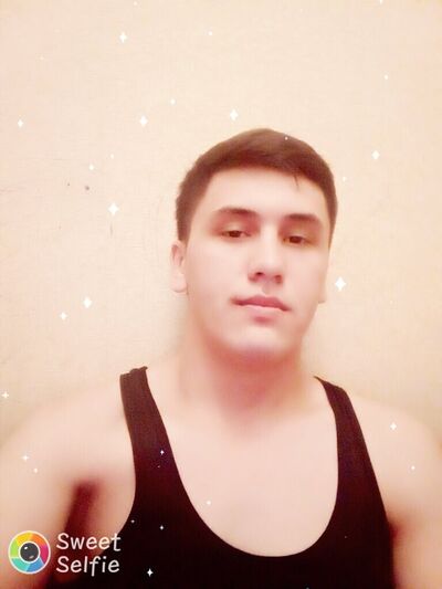  ,   Ali, 25 ,   