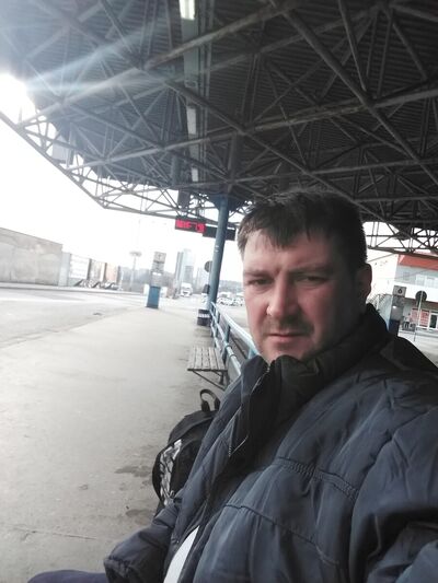  ,   Mario, 43 ,   ,   , c 