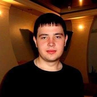  ,   Maxim, 35 ,   