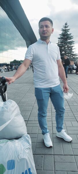  ,   Umidjon, 37 ,   ,   