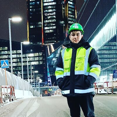  -,   Rustam, 22 ,   ,   , c 