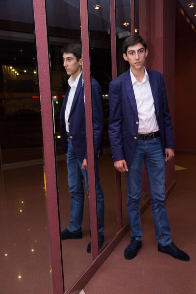  ,   Arman, 29 ,   