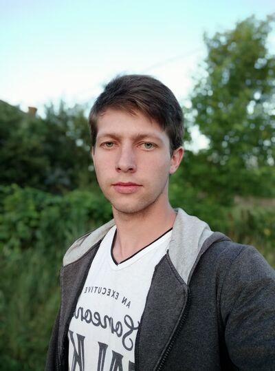  ,   Artyom, 24 ,   ,   