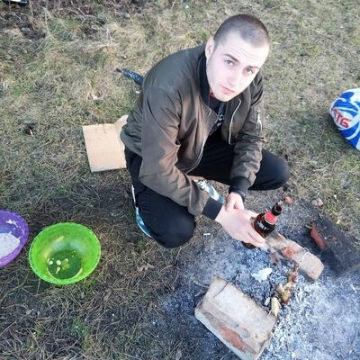  ,   Pitt, 27 ,  