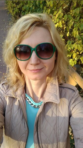  -,   Molly, 49 ,     , c 