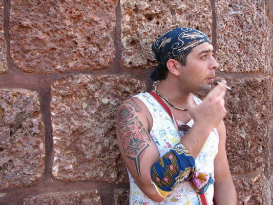  ,   Anatoly, 49 ,   ,   , c 