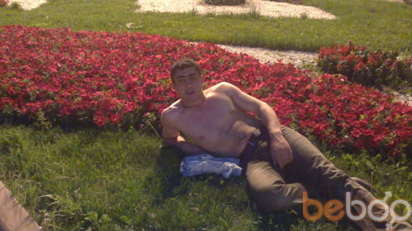  ,   Arkadi, 43 ,   