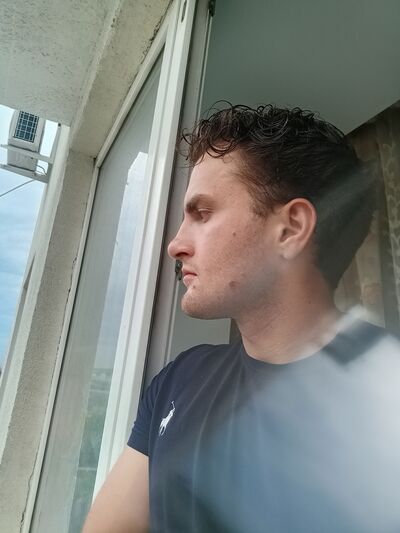  ,   Adam, 27 ,   ,   