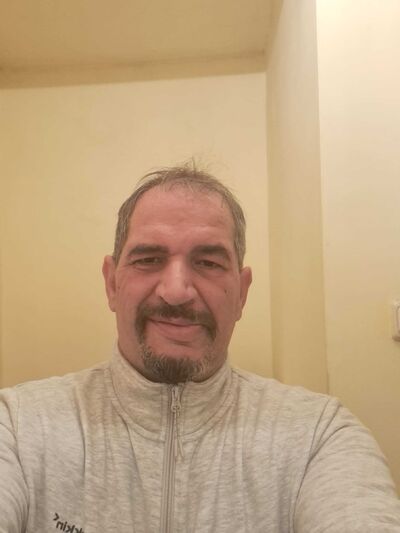  ,   Robert, 44 ,     , c 