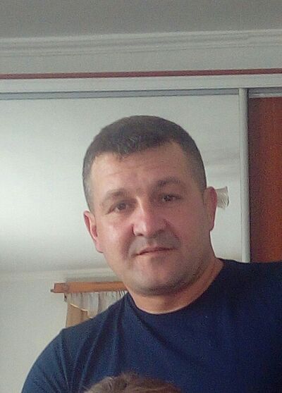  ,   Yurik, 47 ,  