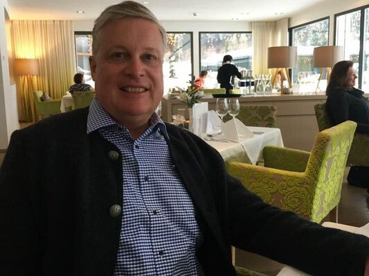  Frankfurt am Main,   Wilmot Hawk, 69 ,     , c 