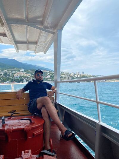  ,   Narek, 23 ,   ,   