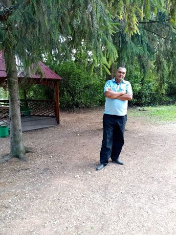  20975878  Vahram, 47 ,    