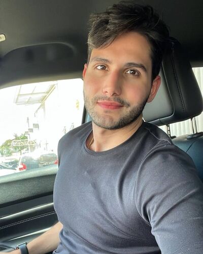  ,   Alexander, 42 ,     , c 
