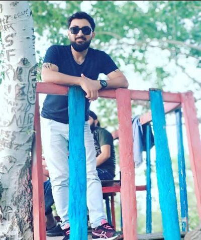  ,   Akbar, 32 ,   ,   