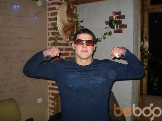  1513238  Yaroslav, 36 ,    