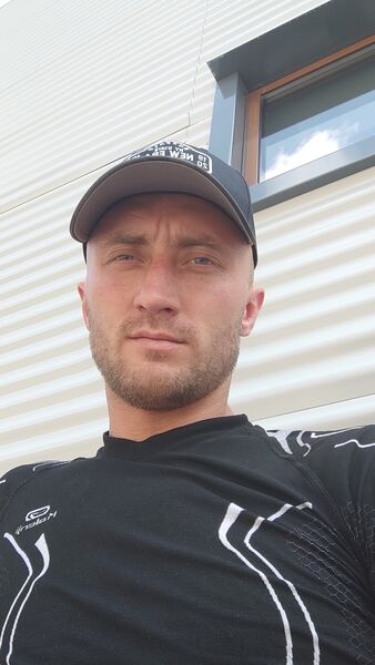  ,   Kirill, 32 ,   ,   