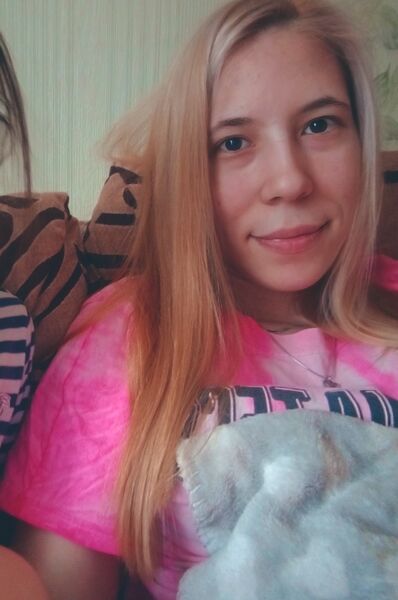  -,   Elena, 25 ,   ,   