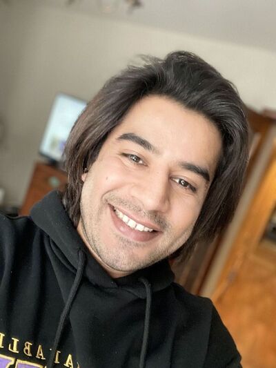  Surat,   Neel, 34 ,   ,   